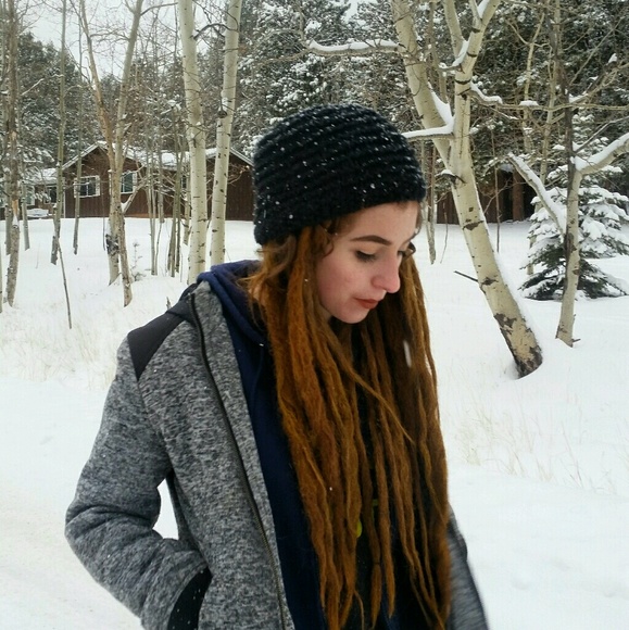 Meet your Posher, Kari - Picture 1 of 1